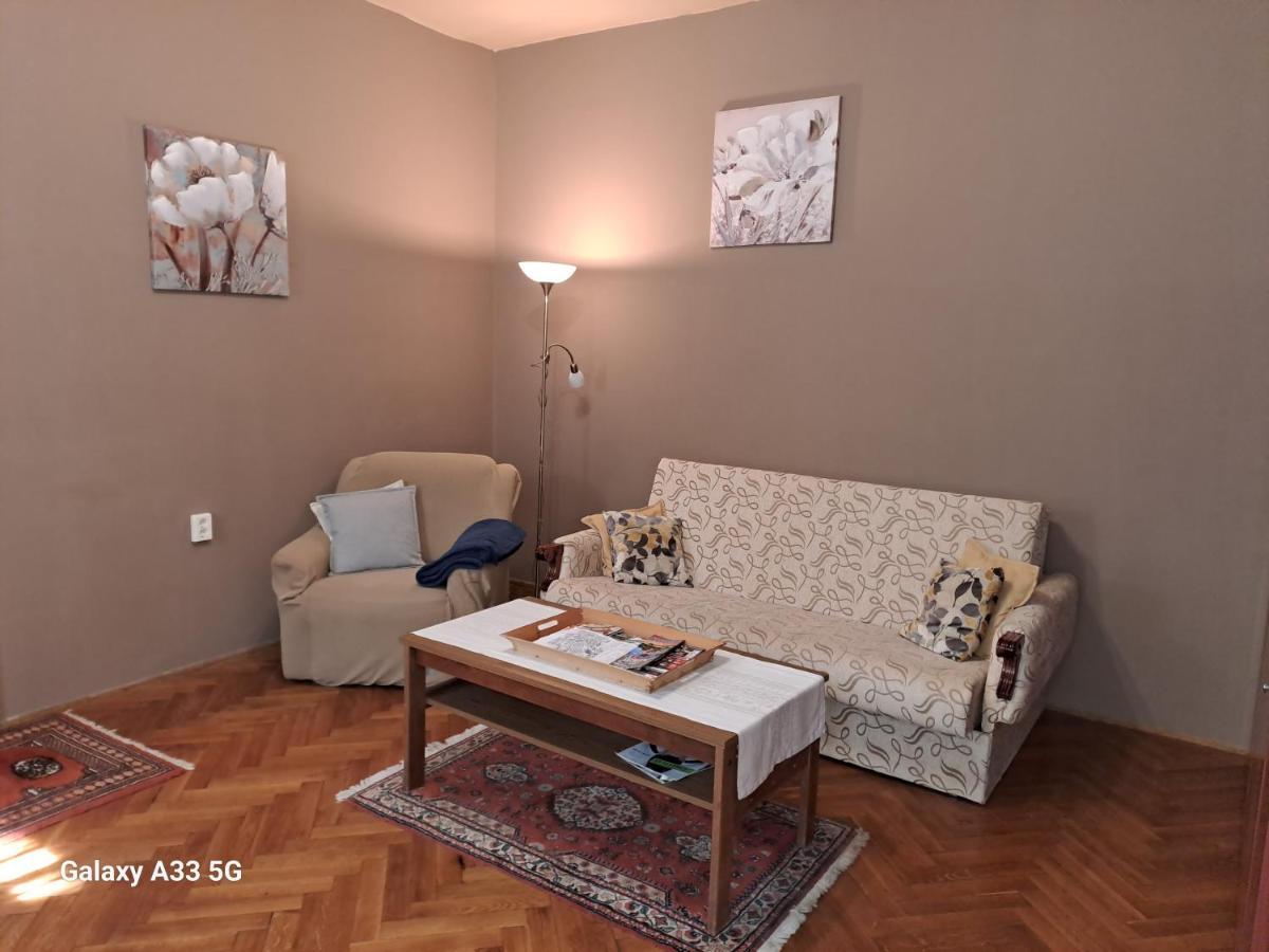 Szell 3 Apartman Szombathely Exterior foto